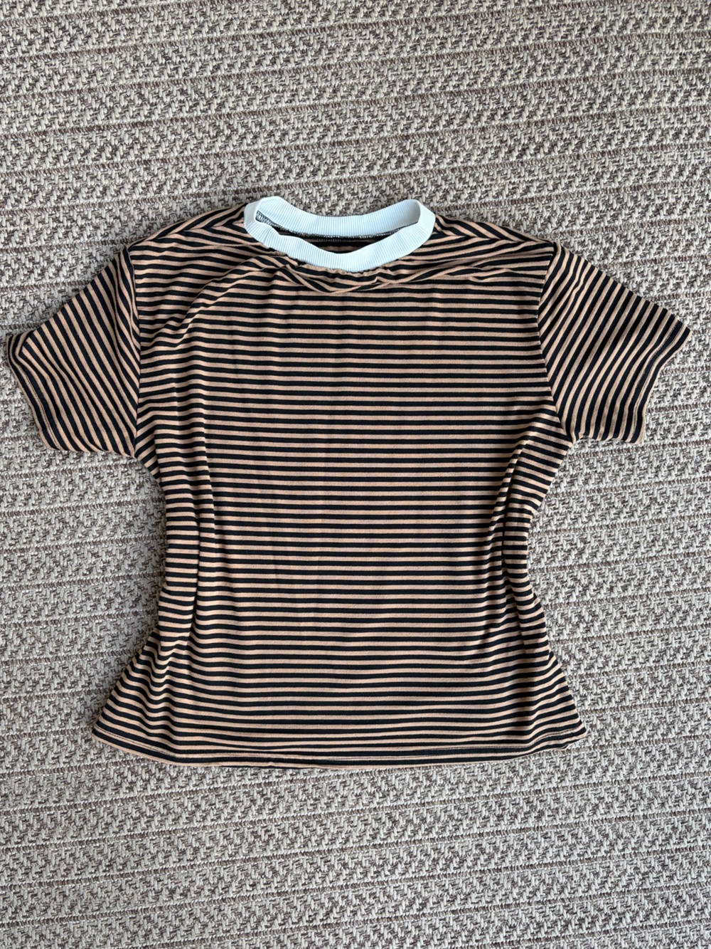 SHEIN Striped Brown Short-Sleeve Tee with White Collar